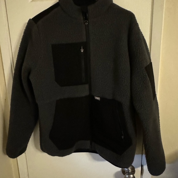 Figs Sherpa jacket - Picture 1 of 2